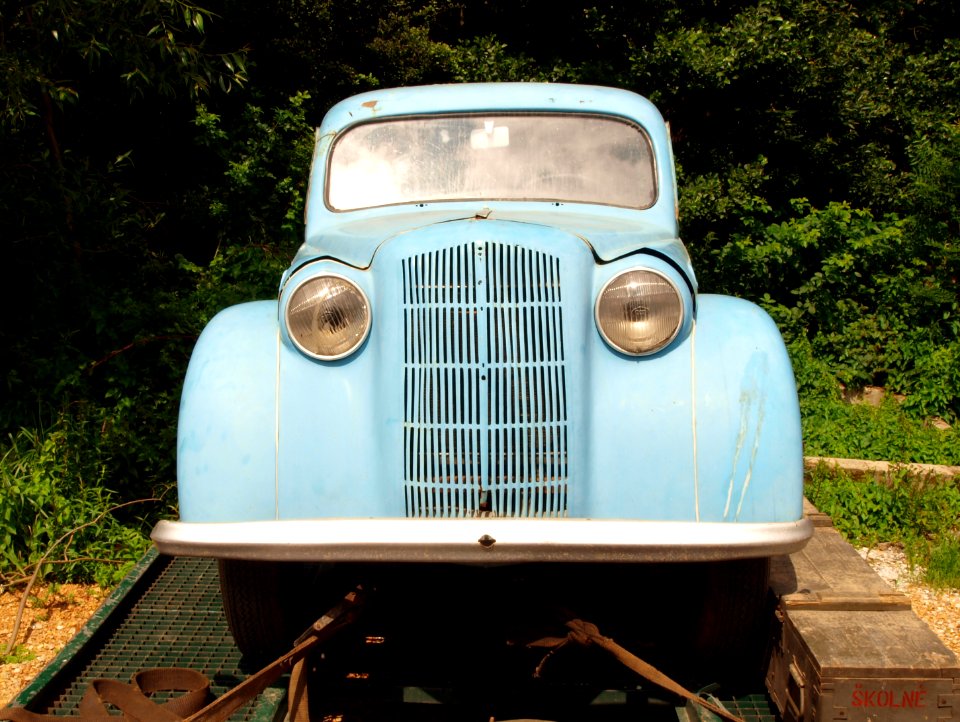 Blue oldtimer pic2