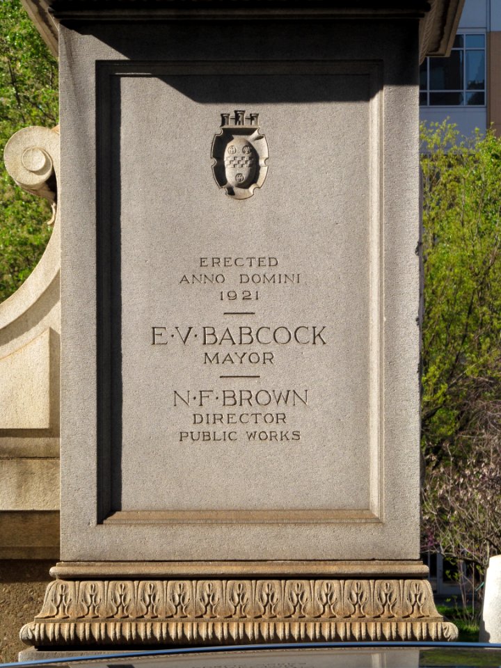 Boulevard of the Allies, 2021-04-26, date inscription