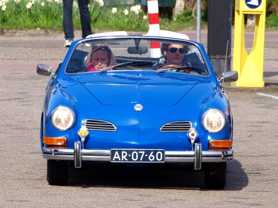 Blue Volkswagen Karmann Ghia Cabriolet, Dutch registration AR-07-60 pic-001