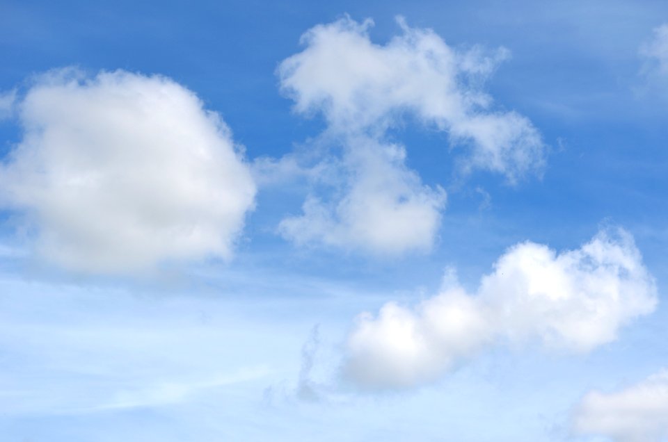 BlueSkyWhiteClouds22