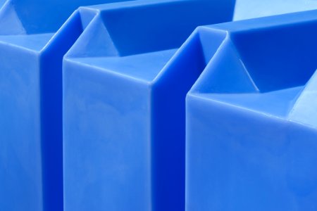 Blue plastic water tank 1