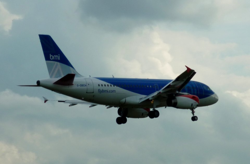 BmiA319G-DBCHlandingTXL