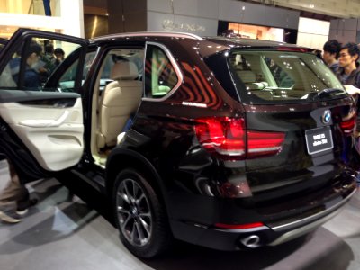 BMW X5 xDrive 35d rear - Tokyo Motor Show 2013