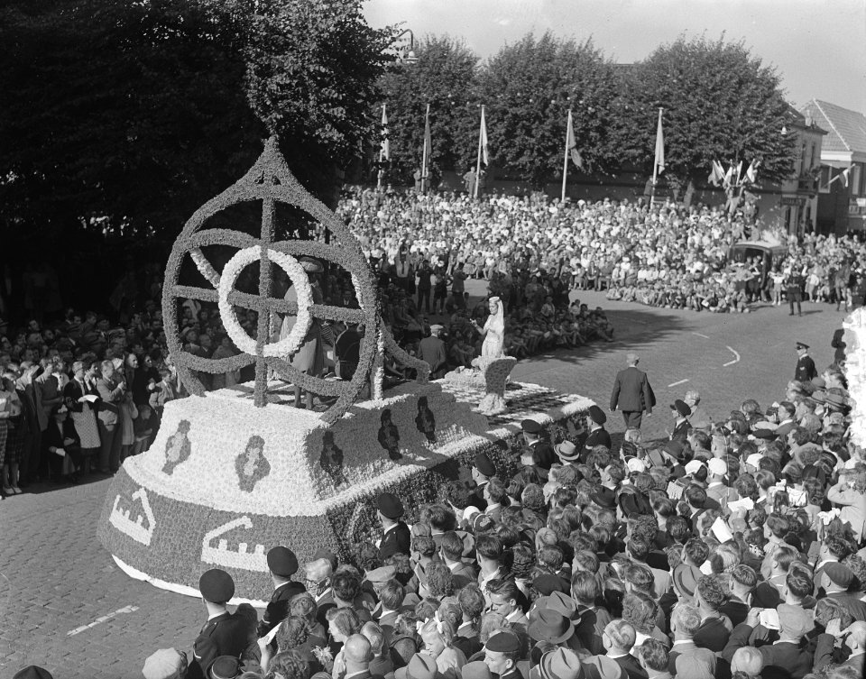 Bloemencorso Zundert versierde wagens, Bestanddeelnr 905-9338