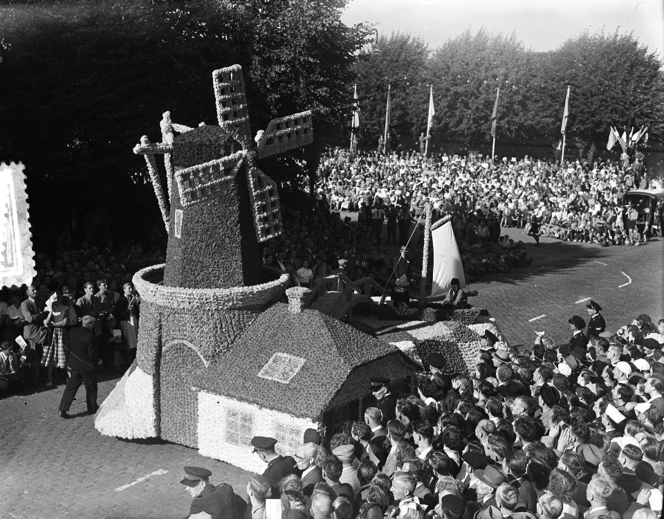 Bloemencorso Zundert versierde wagens, Bestanddeelnr 905-9333