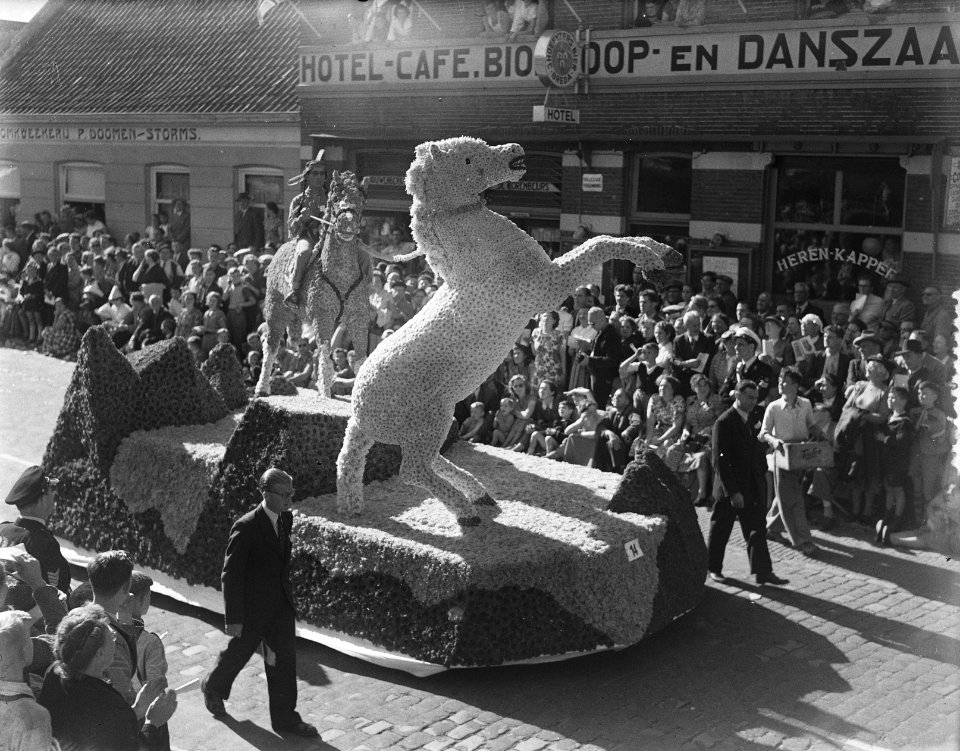 Bloemencorso Zundert versierde wagens, Bestanddeelnr 905-9332