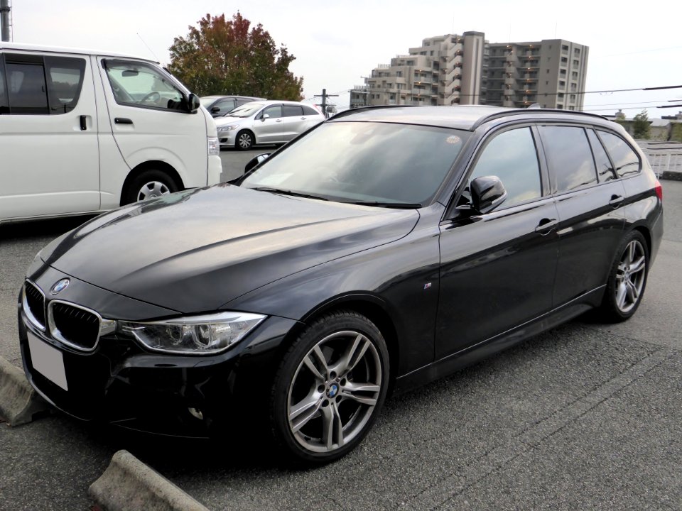 BMW 320d Touring M Sport (F31) front