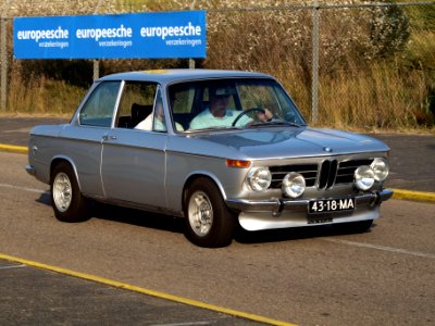 BMW 2002 TI dutch licence registration 43-18-MA pic1
