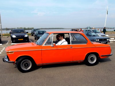 BMW 2002 (1974) , Dutch licence registration 93-EL-74 pic2