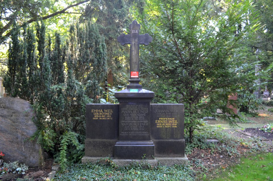 Bockenheim, Neuer Friedhof Grab 6-14 Weil-Keller