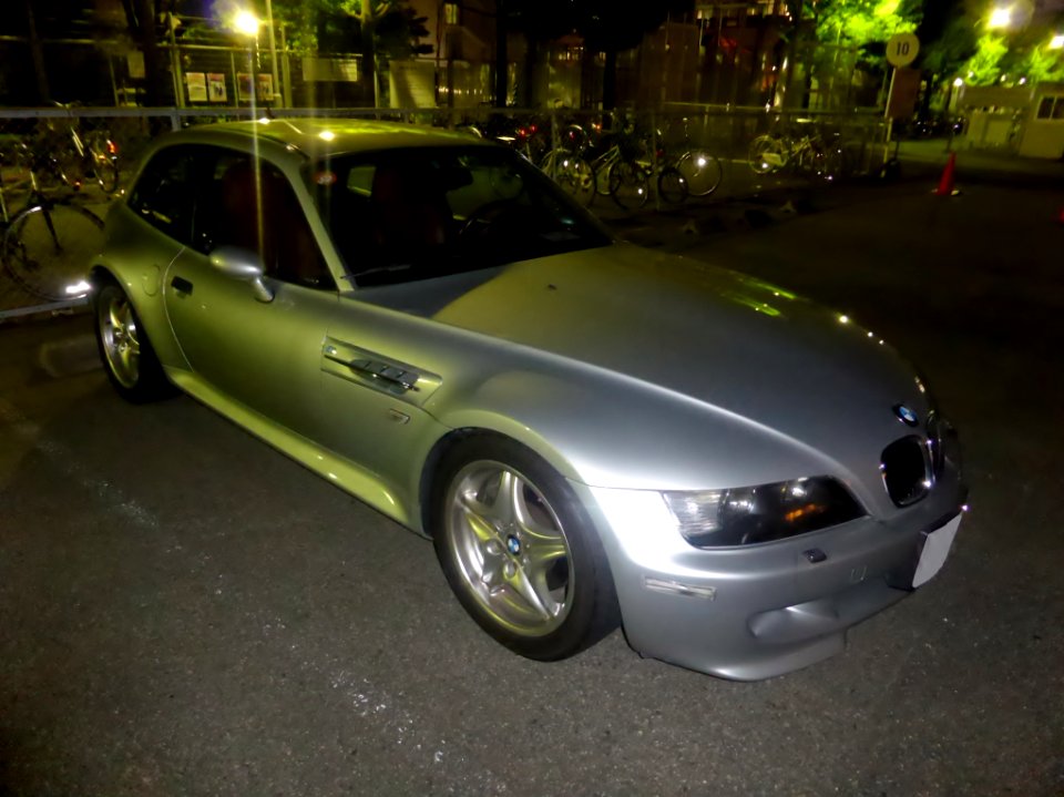 BMW Z3 2.8i (E36-8) at night front