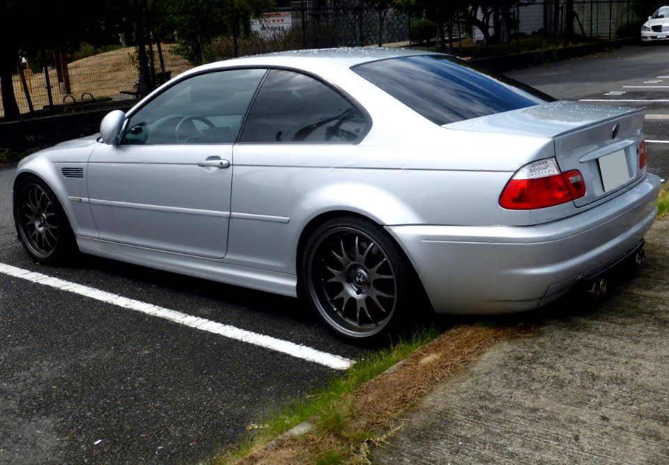BMW M3 coupé (E46) rear