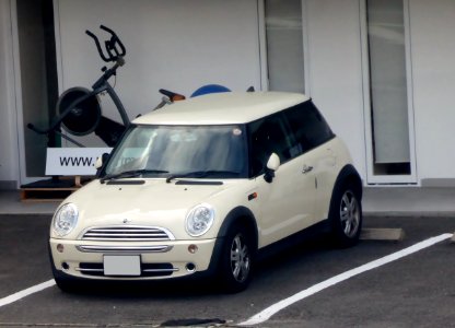 BMW MINI (R50) front