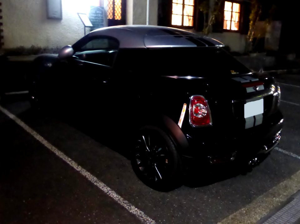 BMW MINI Coupé John Cooper Works (R58) at night rear
