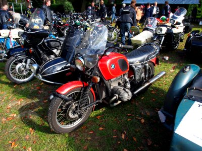 BMW R60slah5 with sidecar pic1