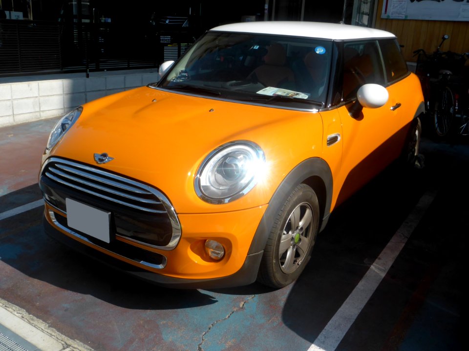 BMW MINI COOPER (F56) front