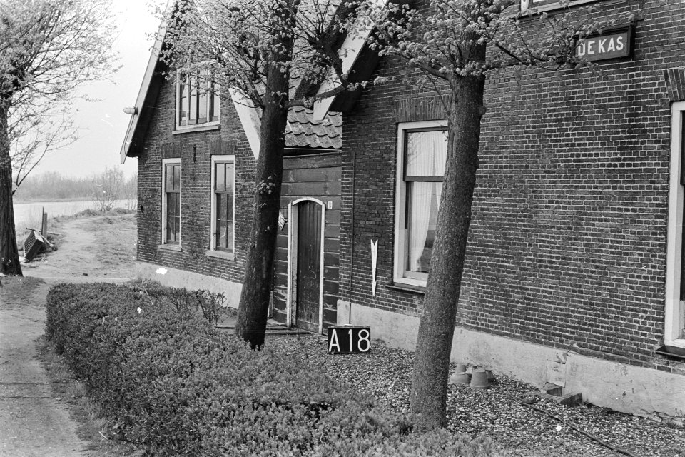 Boerderij De Kas bij Oud Ade (ruilverkaveling Veenderpolder), Bestanddeelnr 170-2790