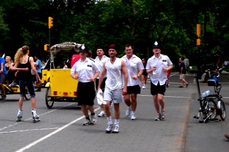 Bobbies race past Bethesda jeh
