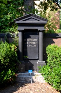 Bockenheim, Neuer Friedhof Grab 1a - 28-30 Jacobi