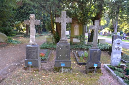 Bockenheim, Neuer Friedhof Grab 3 Rh 14 - 3-5 Gerlach