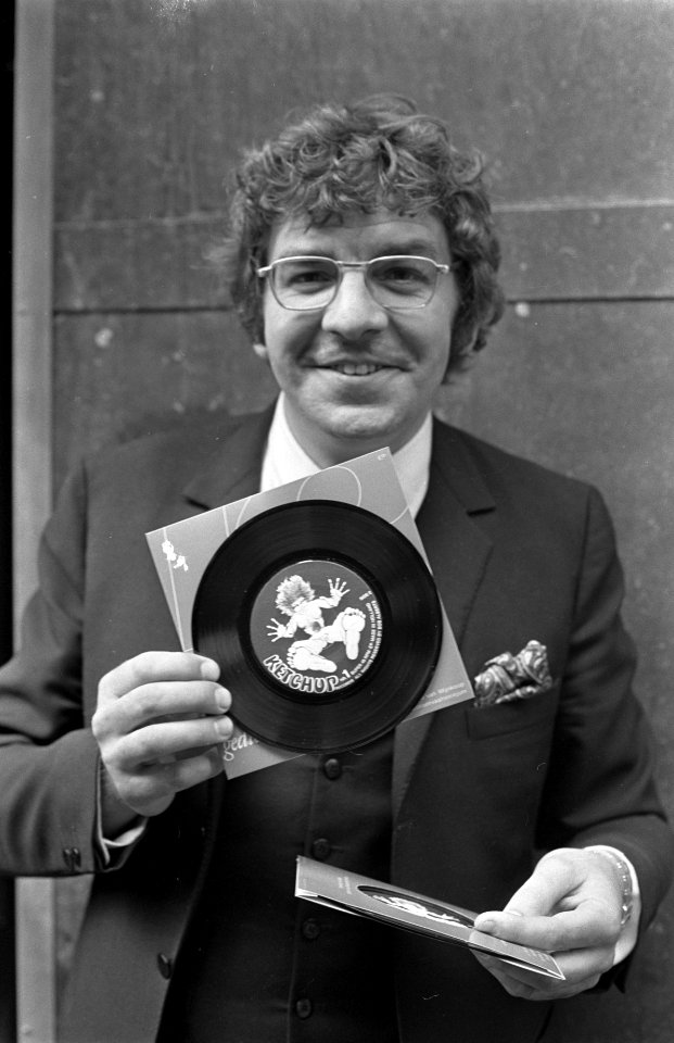 Bob Alberts , fotograaf, gaf eerste plaat uit, Bestanddeelnr 921-3355