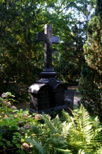 Bockenheim, Neuer Friedhof Grab 8a RH 3 - 10-13 Schnabel-Gerlach