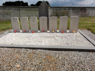 Bourguignon-sous-Coucy (Aisne) tombes de guerre brittanniques, CWGC