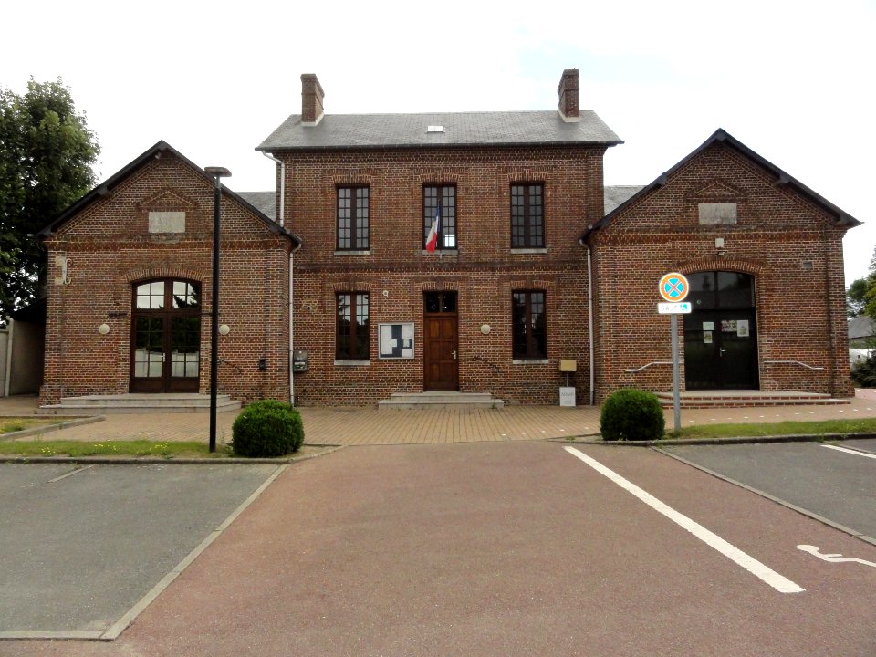 Boudeville (Seine-Mar.) mairie-école