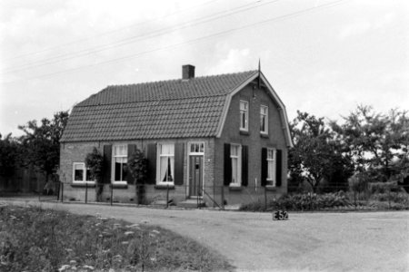 Boerderij bij Echteld, Bestanddeelnr 170-2364