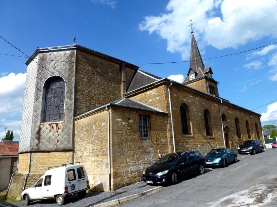 Boulzicourt (Ardennes) église (1)