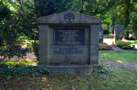 Bockenheim, Neuer Friedhof Grab 9 - 1-3 Holdefer
