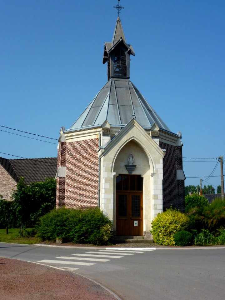 Bousignies (Nord, Fr) chapelle du calvaire ext