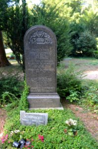 Bockenheim, Neuer Friedhof Grab 9 - 59 e Schünhoff