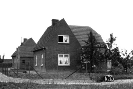 Boerderij bij Alphen (ruilverkaveling Land van Maas en Waal), Bestanddeelnr 170-2262
