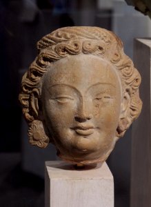 Bodhisattva ou devata. Tumshuq. Musée national des arts asiatiques Guimet