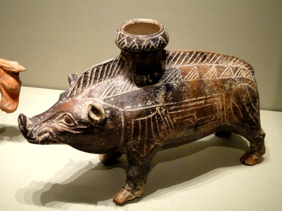 Boar Vessel, 600-500 BC, Etruscan, ceramic - Cleveland Museum of Art - DSC08263