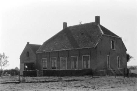 Boerderij bij Halsteren (ruilverkaveling Halsteren), Bestanddeelnr 170-2465