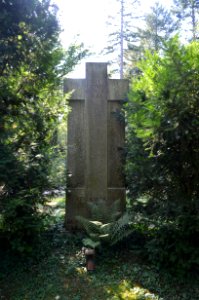 Bockenheim, Neuer Friedhof 9 Rh 47-55 Kriegerehrenmal
