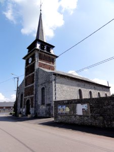 Bousignies-sur-Roc (Nord, Fr) église, extérieur