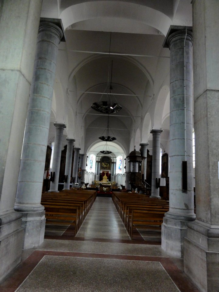 Bousies (Nord, Fr) église, intérieur