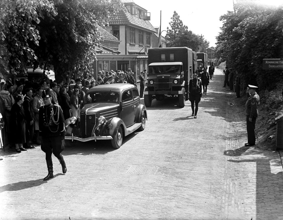Bodemtransport uit Duitsland Beel, Bestanddeelnr 902-7724