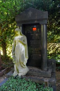 Bockenheim, Neuer Friedhof Grab 9 - 97-98 Schreiber
