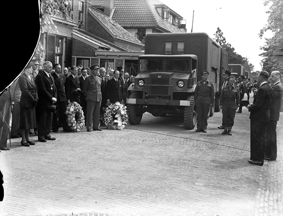 Bodemtransport uit Duitsland Beel, Bestanddeelnr 902-7728