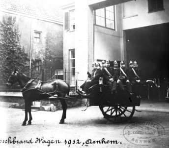 Bosbrandwagen van de Arnhemse brandweer, Bestanddeelnr 193-0373
