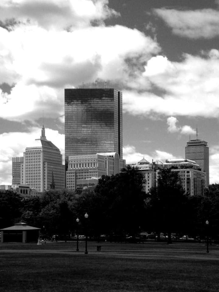 Boston Back Bay skyline from Common, 2010-07-01 bw