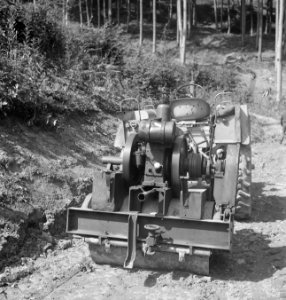 Bosbewerking, machines, werktuigen, Bestanddeelnr 253-4063
