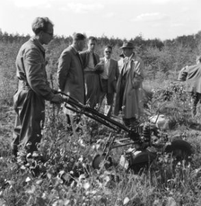 Bosbewerking, machines, werktuigen, grondbewerking, Bestanddeelnr 251-9632