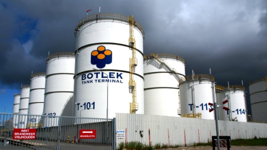 Botlek Tank Terminal, Port of Rotterdam pic2