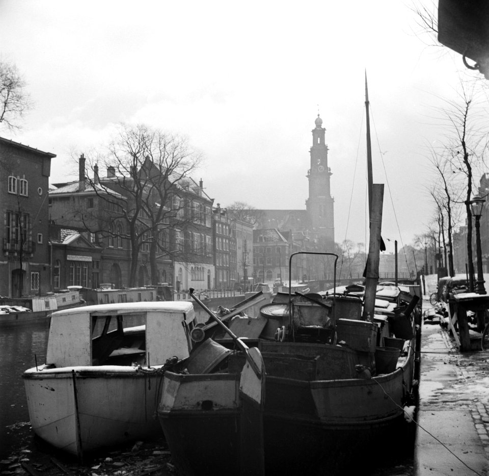 Boten in de gracht, Bestanddeelnr 254-3255