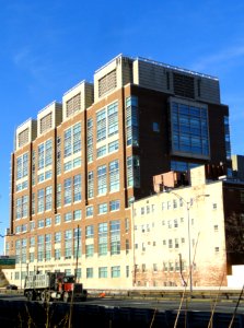 Boston University Photonics Center - DSC03066